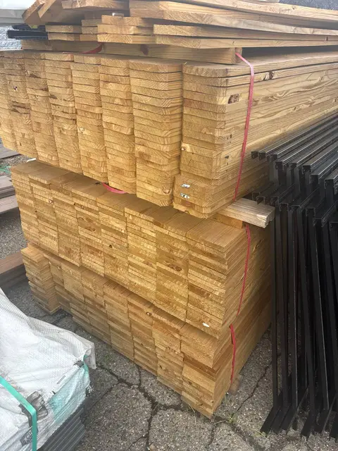 Current clearance deck board inventory, photo 33