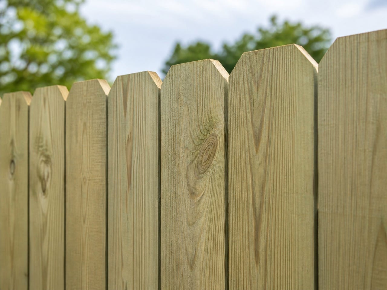 Wood privacy fence